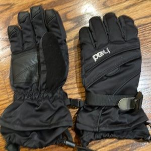 Youth Medium winter gloves
